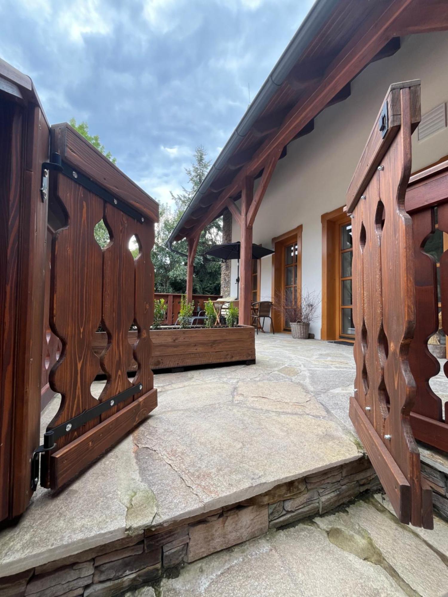 Apartmany La Siska Vsetín Extérieur photo