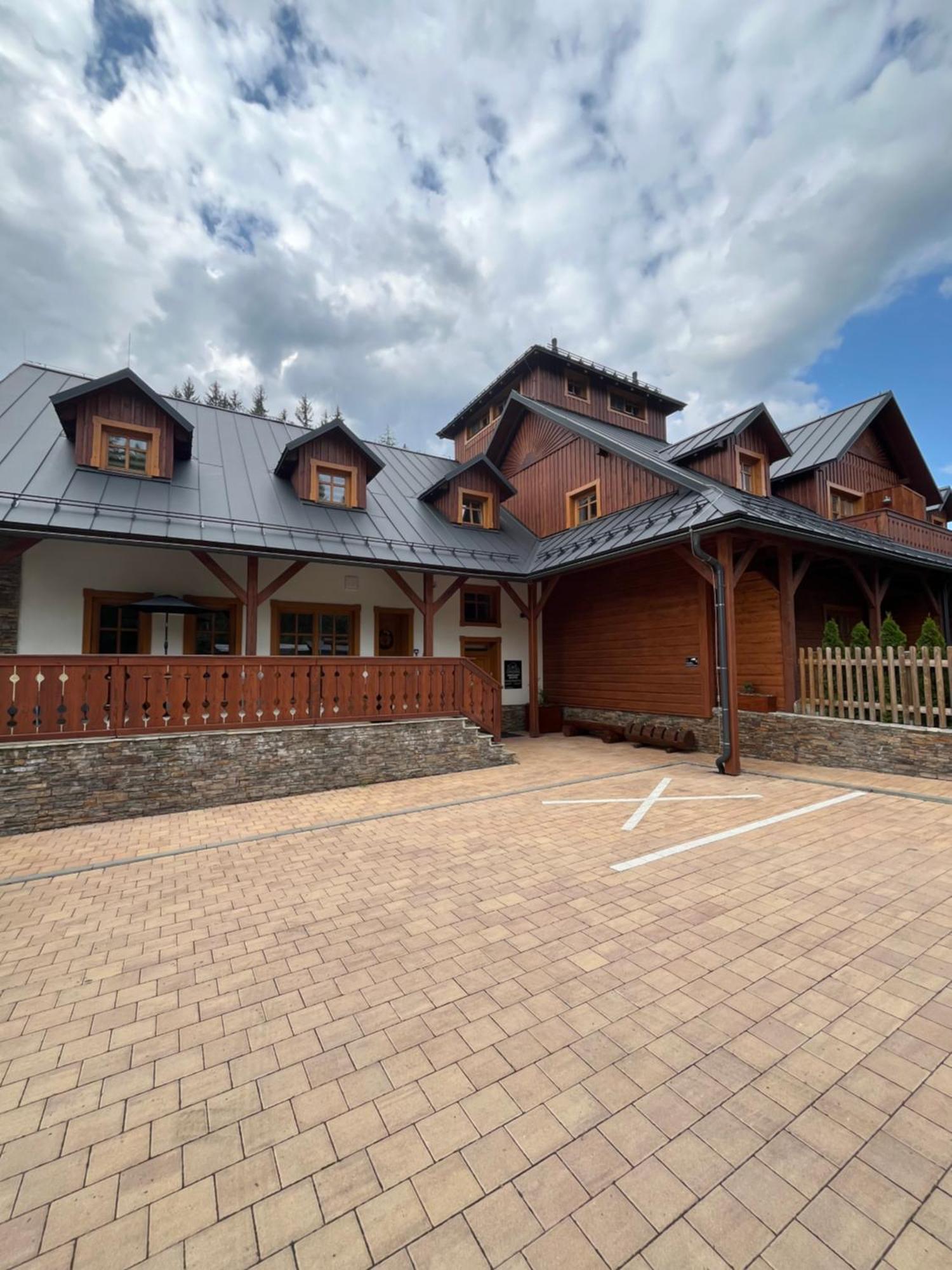 Apartmany La Siska Vsetín Extérieur photo